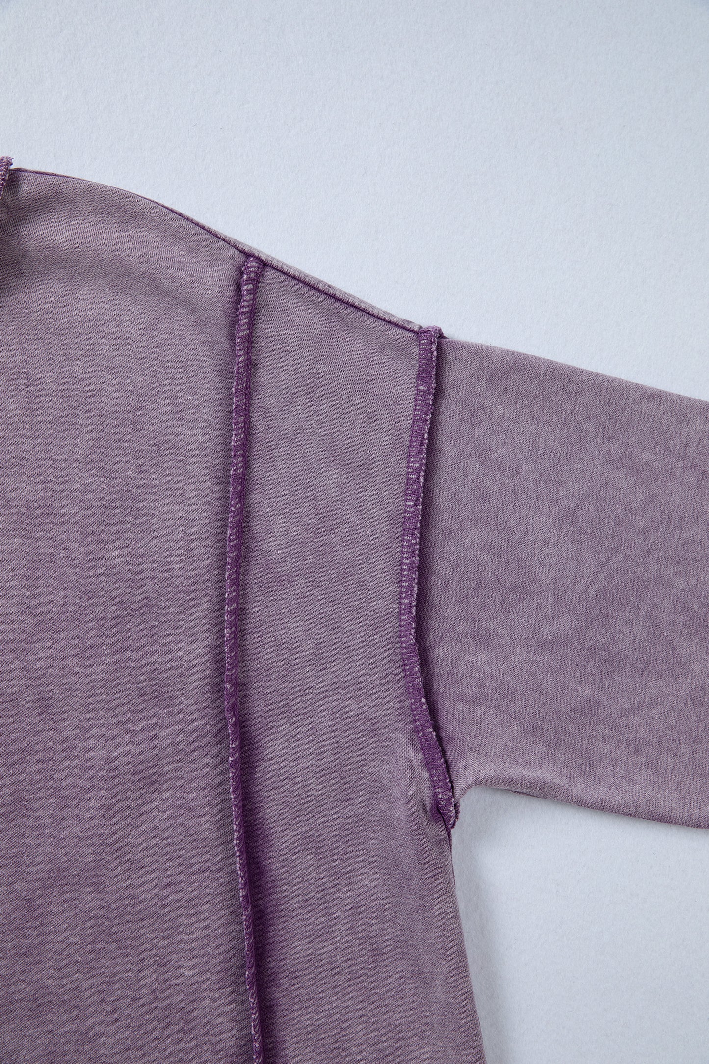 Red Sandalwood Mineral Wash Exposed Seam Side Slit Sweatshirt